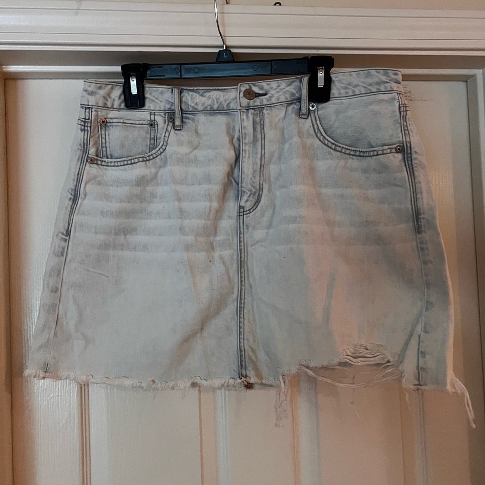AMERICAN EAGLE JEAN MINI SKIRT